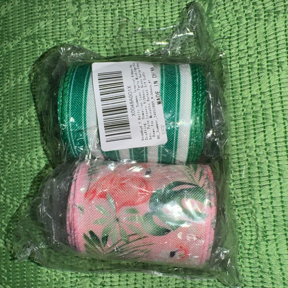 Flamingo Wired Edge Ribbon - Picture 3 of 3